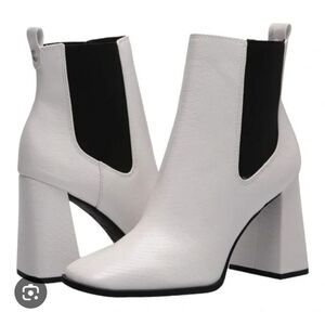 Circus By Sam Edelman Polly Chelsea Heeled Ankle Boots In White Snakeskin Sz 11